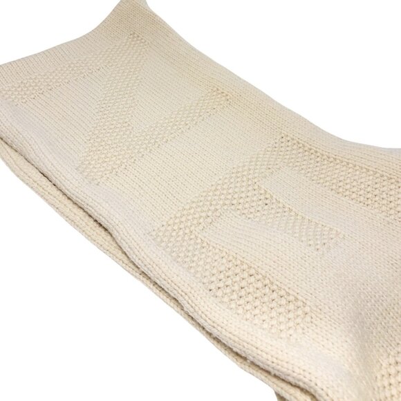 CHANEL Vintage CC Logo Knit Scarf Wrap Accessory Cream Wool Stitch [106358] - Picture 8 of 10